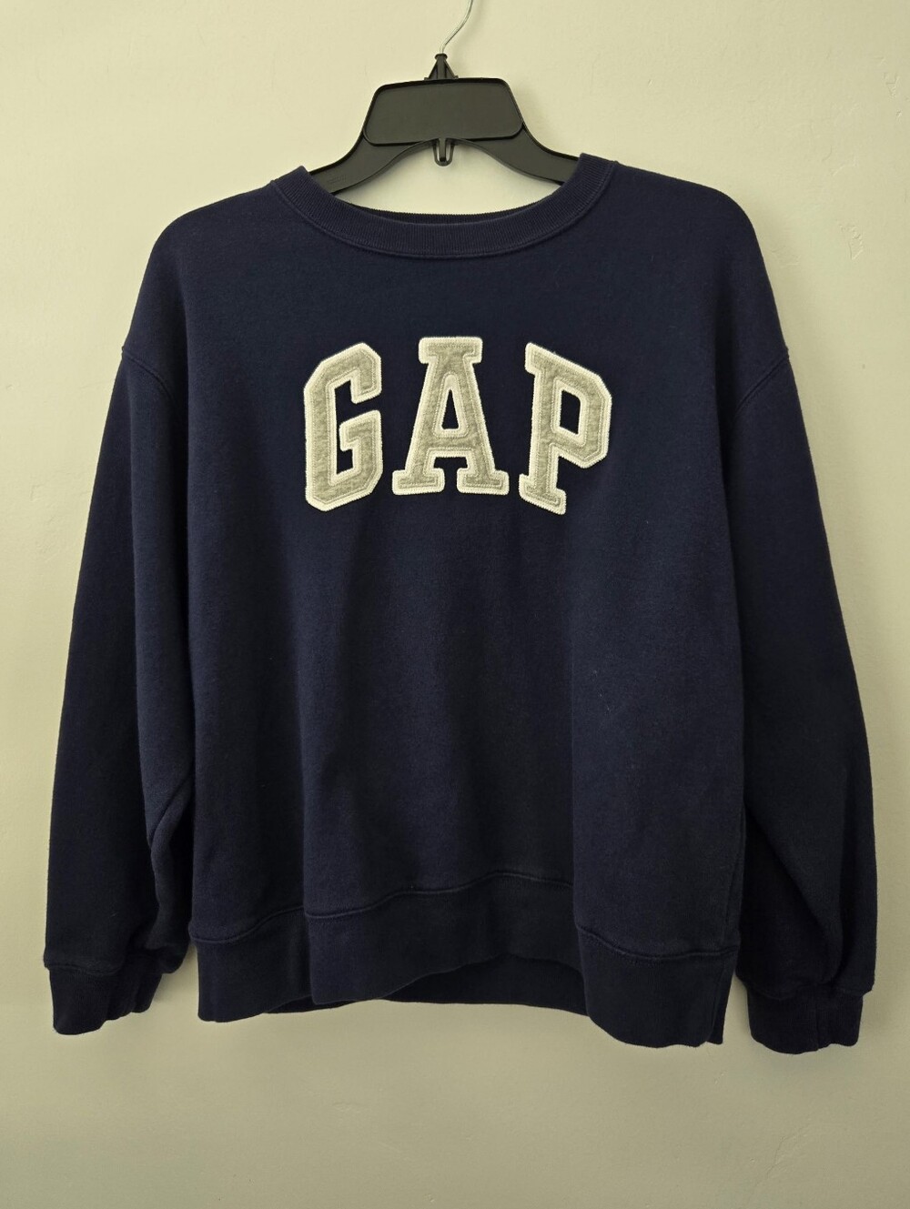 Gap Navy Logo Sweatshirt. Size Medium - Picture 3 of 10